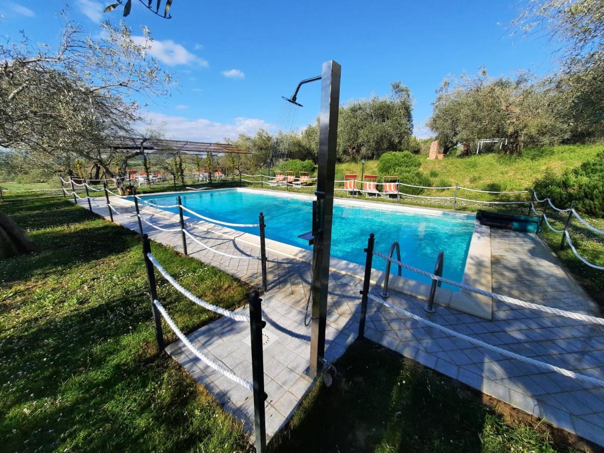 Ferienwohnung Leonaerdo Guests House Panicale Exterior foto
