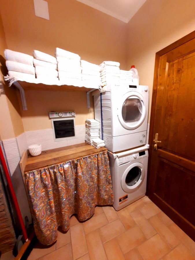 Ferienwohnung Leonaerdo Guests House Panicale Exterior foto